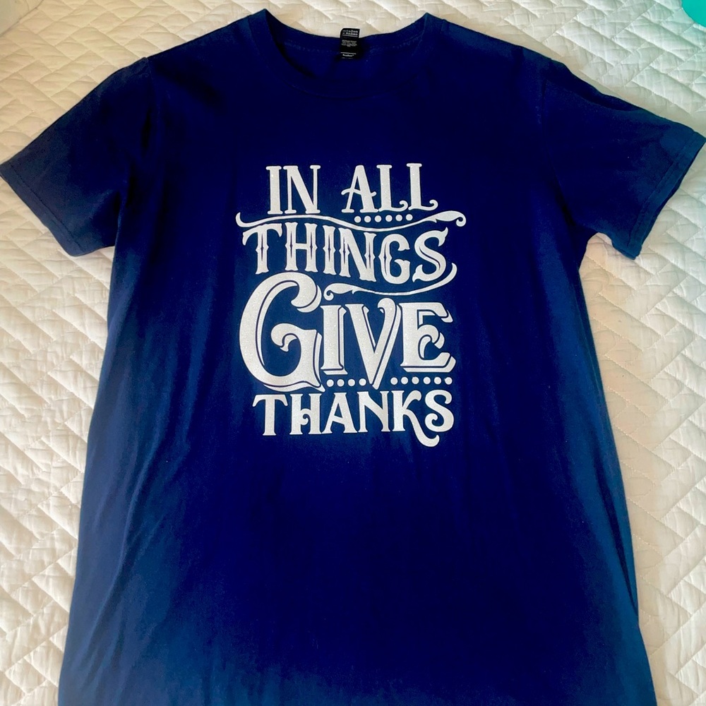 Navy “In All Things Give Thanks” Thanksgiving t-shirt